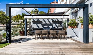 Ruim rijhuis te koop met zeezicht in een omheinde urbanisatie in de heuvels van Marbella - Benahavis 778916 