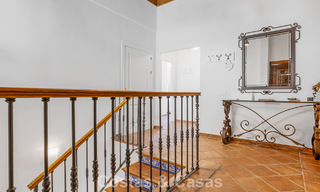 Ruim rijhuis te koop met zeezicht in een omheinde urbanisatie in de heuvels van Marbella - Benahavis 778924 