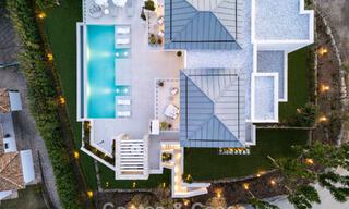 Gloednieuwe modernistische luxevilla te koop in de exclusieve gated woonwijk van La Quinta, Marbella - Benahavis 778997 