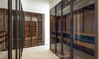 Gloednieuwe modernistische luxevilla te koop in de exclusieve gated woonwijk van La Quinta, Marbella - Benahavis 779007 