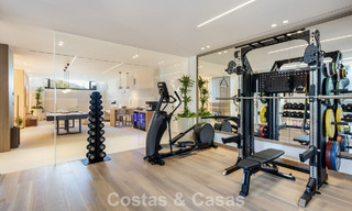 Gloednieuwe modernistische luxevilla te koop in de exclusieve gated woonwijk van La Quinta, Marbella - Benahavis 779027 