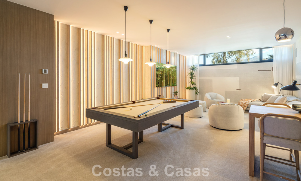 Gloednieuwe modernistische luxevilla te koop in de exclusieve gated woonwijk van La Quinta, Marbella - Benahavis 779028