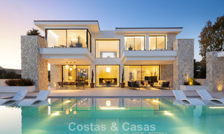 Gloednieuwe modernistische luxevilla te koop in de exclusieve gated woonwijk van La Quinta, Marbella - Benahavis 779037 