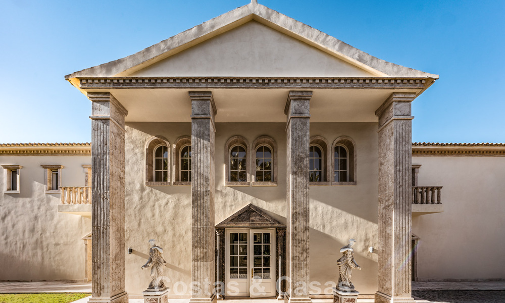 Opmerkelijk, presidentiëel paleis te koop, in de vooraanstaande, gated gemeenschap van Sierra Blanca in Marbella 779308