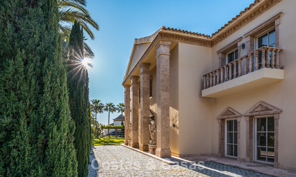 Opmerkelijk, presidentiëel paleis te koop, in de vooraanstaande, gated gemeenschap van Sierra Blanca in Marbella 779309