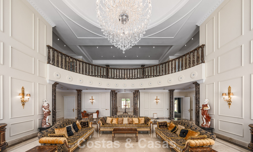 Opmerkelijk, presidentiëel paleis te koop, in de vooraanstaande, gated gemeenschap van Sierra Blanca in Marbella 779326