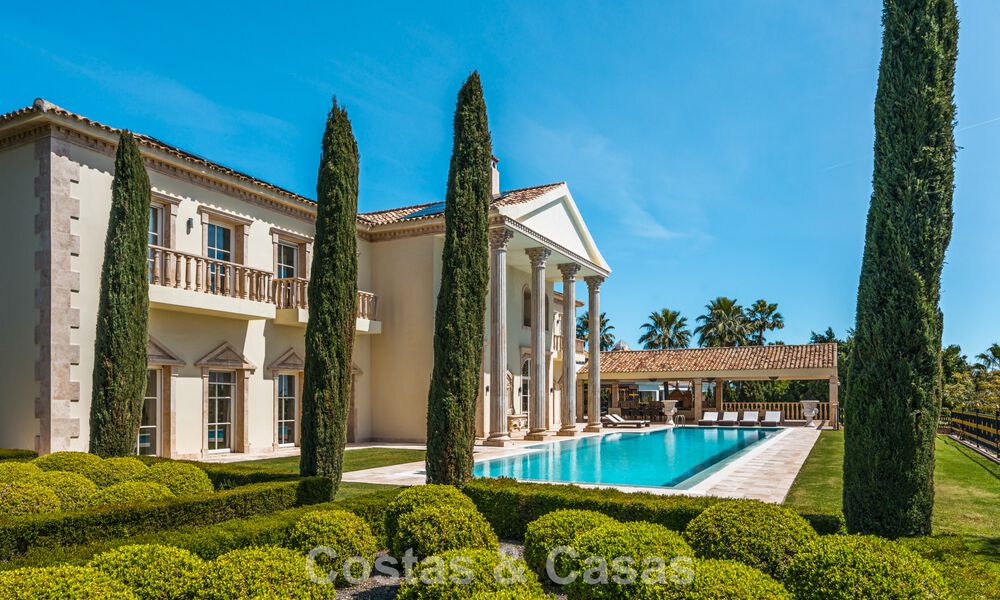 Opmerkelijk, presidentiëel paleis te koop, in de vooraanstaande, gated gemeenschap van Sierra Blanca in Marbella 779334