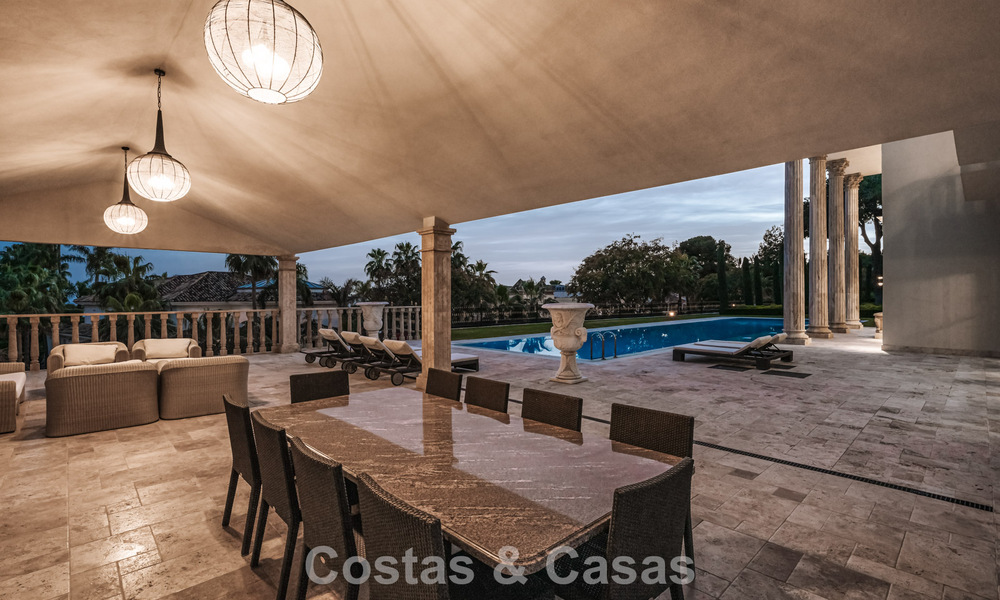 Opmerkelijk, presidentiëel paleis te koop, in de vooraanstaande, gated gemeenschap van Sierra Blanca in Marbella 779346