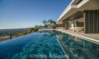 Nieuwe, gesofisticeerde luxevilla te koop in een private, permanent bewaakte gemeenschap van Sotogrande, Costa del Sol 779282 