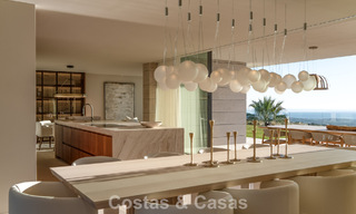 Nieuwe, gesofisticeerde luxevilla te koop in een private, permanent bewaakte gemeenschap van Sotogrande, Costa del Sol 779284 