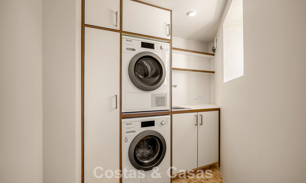 Instapklare luxevilla met moderne, Andalusische architectuur te koop gelegen in het hart van Nueva Andalucia, Marbella 779508