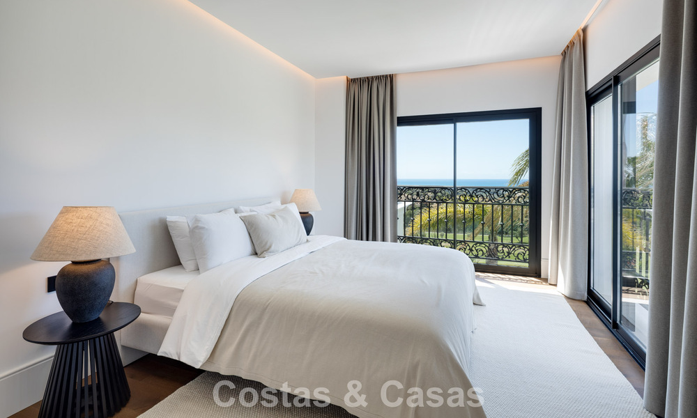 Royale villa met luxueus, mediterrane architectuur te koop, grenzend aan de golfbaan in Marbella - Benahavis 779665