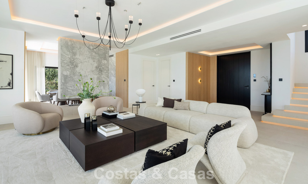 Royale villa met luxueus, mediterrane architectuur te koop, grenzend aan de golfbaan in Marbella - Benahavis 779668