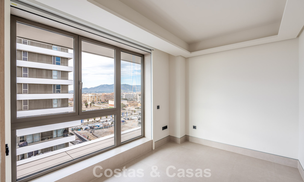 Exclusief, modern appartement met panoramisch zeezicht te koop, direct a/d strandpromenade in Malaga stad 779885
