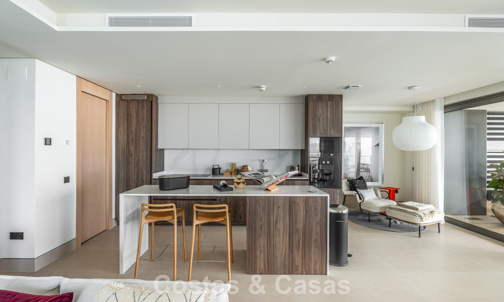 Exclusief, modern appartement met panoramisch zeezicht te koop, direct a/d strandpromenade in Malaga stad 779891
