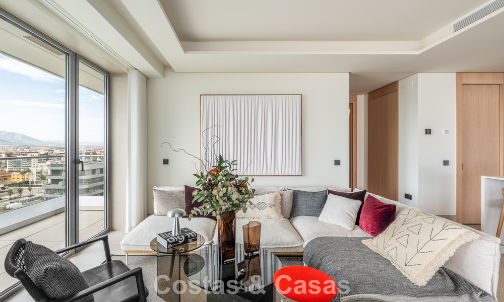 Exclusief, modern appartement met panoramisch zeezicht te koop, direct a/d strandpromenade in Malaga stad 779893