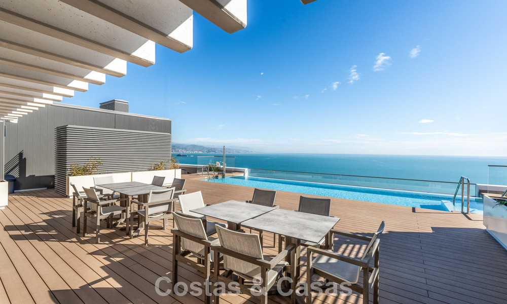 Exclusief, modern appartement met panoramisch zeezicht te koop, direct a/d strandpromenade in Malaga stad 779902