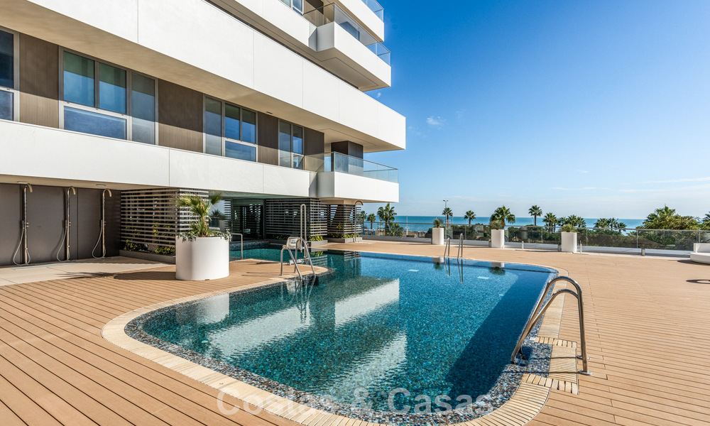Exclusief, modern appartement met panoramisch zeezicht te koop, direct a/d strandpromenade in Malaga stad 779905