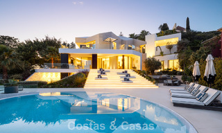 Avant-garde desginervilla met panoramisch zeezicht te koop in een gated community in Benahavis - Marbella 780017 