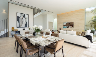 High-end luxevilla met panoramische vergezichten te koop in een golfresort op de Golden Mile in Benahavis - Marbella 780132 