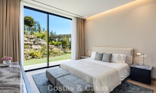 High-end luxevilla met panoramische vergezichten te koop in een golfresort op de Golden Mile in Benahavis - Marbella 780137 