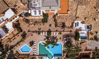 Eersteklas appartement met panoramisch zeezicht te koop in Nueva Andalucia’s golfvallei, Marbella 780280 