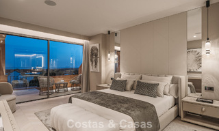 Eersteklas appartement met panoramisch zeezicht te koop in Nueva Andalucia’s golfvallei, Marbella 780304 