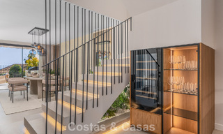 Instapklaar, modernistisch gerenoveerd herenhuis te koop in een gated community in La Quinta, Benahavis - Marbella 780321 