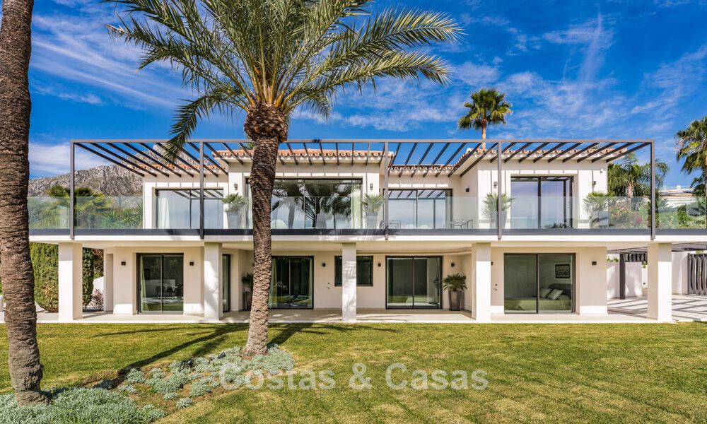 Eigentijdse, mediterrane villa met moderne accenten te koop aan Marbella’s Golden Mile 780414
