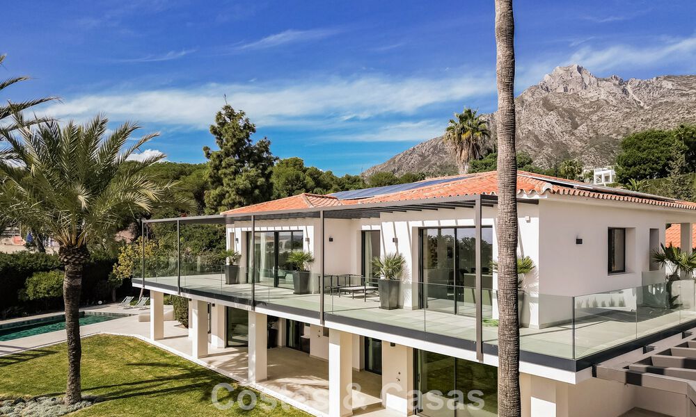 Eigentijdse, mediterrane villa met moderne accenten te koop aan Marbella’s Golden Mile 780416