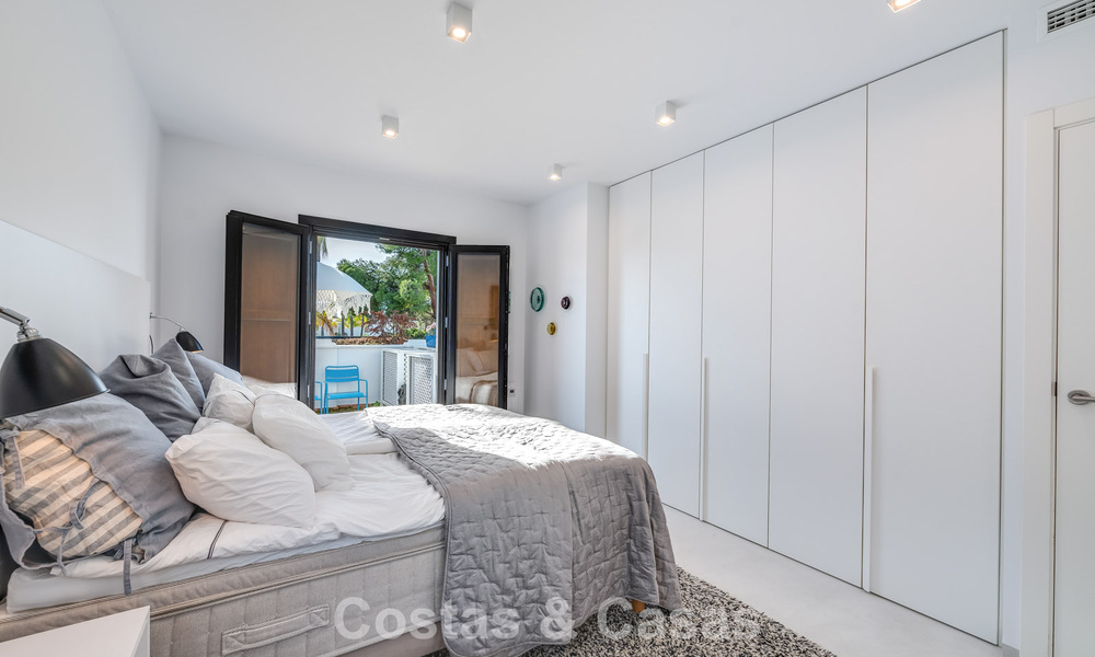 Charmant hoekhuis te koop in een exclusieve urbanisatie op de Golden Mile van Marbella 780470