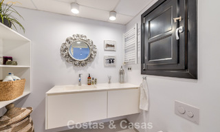 Charmant hoekhuis te koop in een exclusieve urbanisatie op de Golden Mile van Marbella 780484 