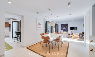 Charmant hoekhuis te koop in een exclusieve urbanisatie op de Golden Mile van Marbella 780485 