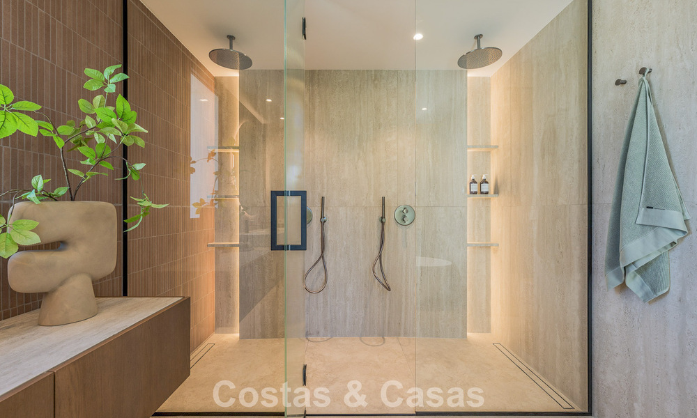 Gloednieuwe, mediterrane luxevilla te koop, dicht bij voorzieningen aan de oostkant van Marbella 780526