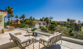 Gloednieuwe, mediterrane luxevilla te koop, dicht bij voorzieningen aan de oostkant van Marbella 780535 