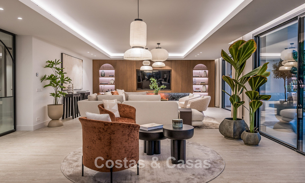 Gloednieuwe, mediterrane luxevilla te koop, dicht bij voorzieningen aan de oostkant van Marbella 780544