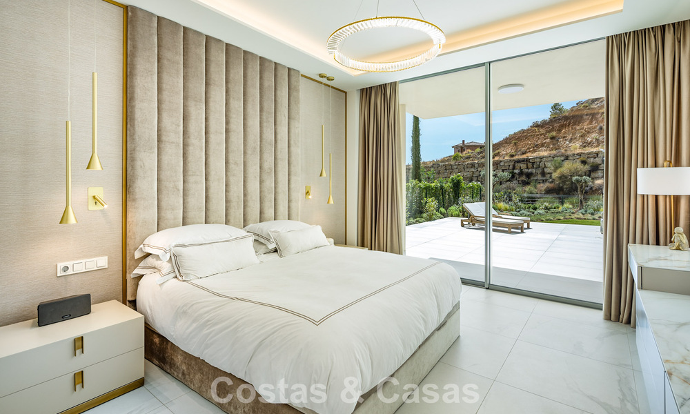 Nieuw, modern, luxe appartement te koop met een grote privétuin en -zwembad i/e high-end lifestyle resort in Benalmadena, Costa del Sol 780583