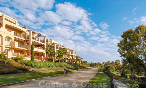 Luxe eerstelijn golf appartementen te koop, Marbella - Estepona 24298