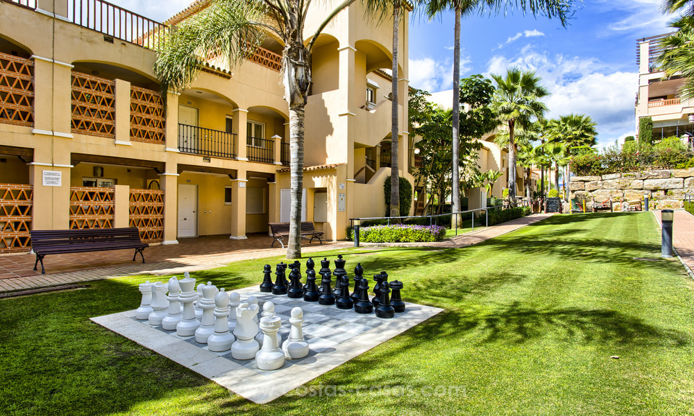 Luxe eerstelijn golf appartementen te koop, Marbella - Estepona 24312