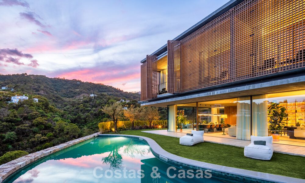 State-of-the-art luxevilla met adembenemend uitzicht te koop in het exclusieve El Madroñal, Benahavis - Marbella 780606
