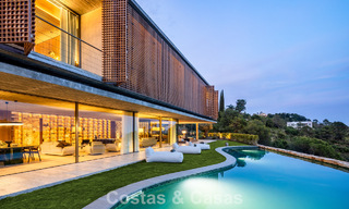 State-of-the-art luxevilla met adembenemend uitzicht te koop in het exclusieve El Madroñal, Benahavis - Marbella 780607 