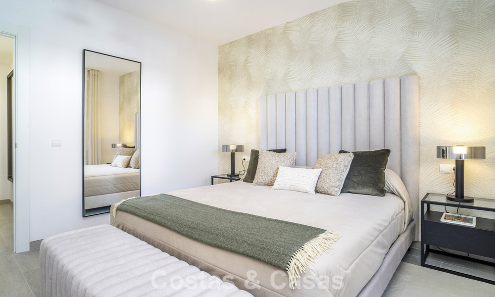 Gerenoveerd 3-slaapkamer tuinappartement op loopafstand van Puerto Banus in Nueva Andalucia, Marbella 780694