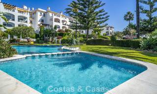 Gerenoveerd 3-slaapkamer tuinappartement op loopafstand van Puerto Banus in Nueva Andalucia, Marbella 780695 