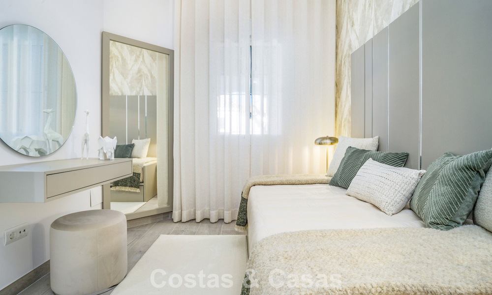 Gerenoveerd 3-slaapkamer tuinappartement op loopafstand van Puerto Banus in Nueva Andalucia, Marbella 780702