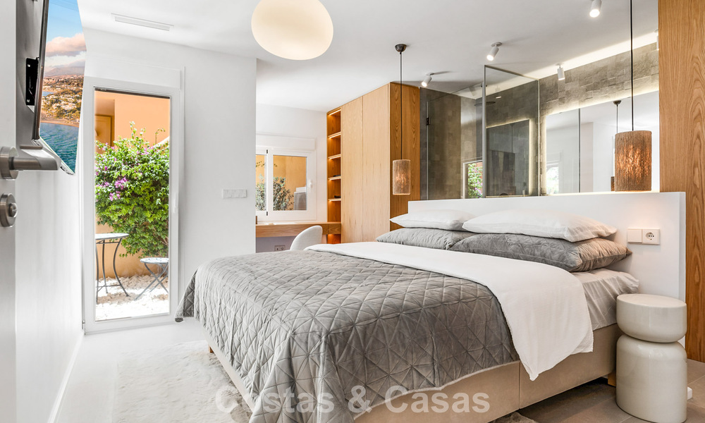 Instapklaar strandappartement met prachtig zeezicht te koop in het westelijke deel van Estepona 781068