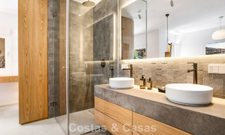 Instapklaar strandappartement met prachtig zeezicht te koop in het westelijke deel van Estepona 781070 