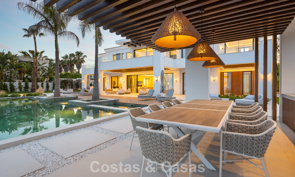 Exclusieve luxevilla met een moderne-Andalusische architectuur te koop met panoramisch zeezicht in Marbella - Benahavis 781174