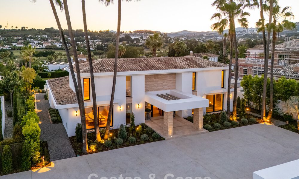 Spectaculaire luxevilla te koop in een felbegeerde urbanisatie in Nueva Andalucia, Marbella 781291