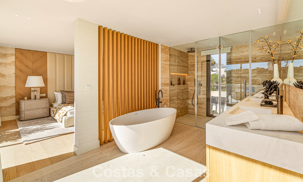 Spectaculaire luxevilla te koop in een felbegeerde urbanisatie in Nueva Andalucia, Marbella 781302