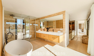 Spectaculaire luxevilla te koop in een felbegeerde urbanisatie in Nueva Andalucia, Marbella 781303 